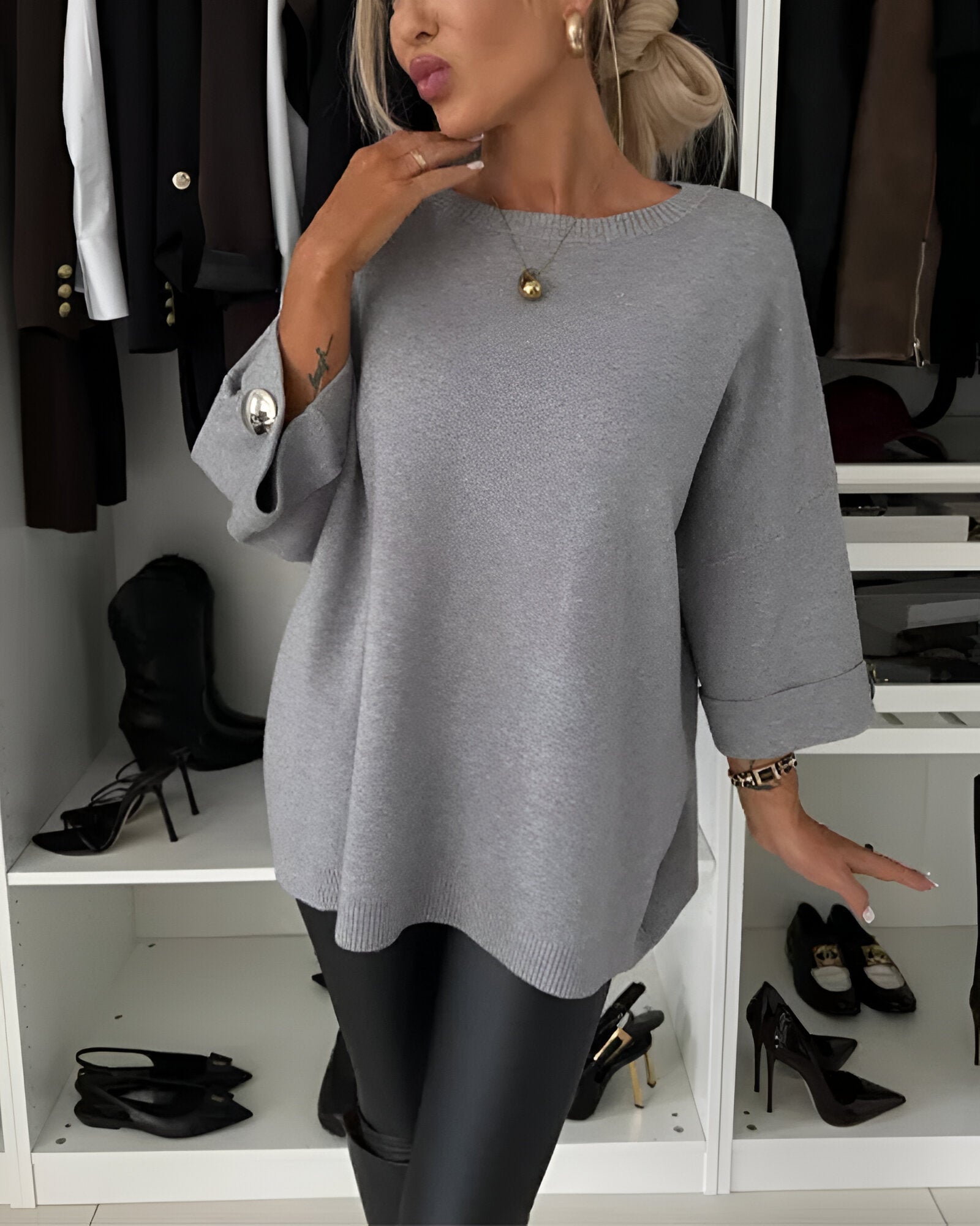 Lucie| Miękki sweter z guzikami