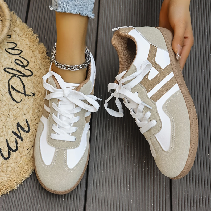Bettina | Komfortowe sneakersy z szerokim noskiem