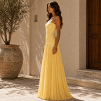 Sukienka z dekoltem off-shoulder