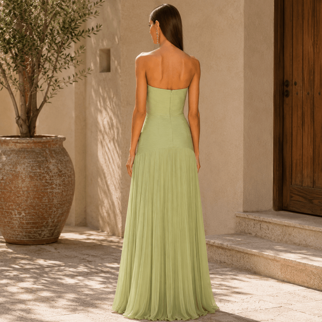 Sukienka z dekoltem off-shoulder